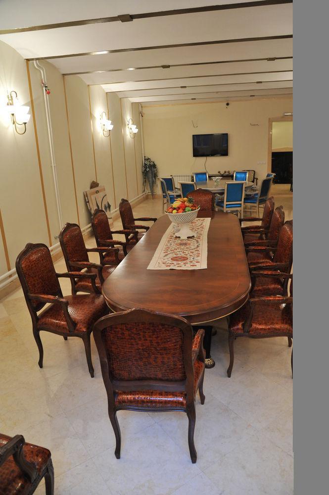 Hotel Jardin Beograd Bagian luar foto